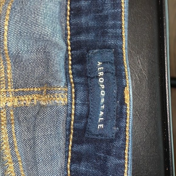 aèropostale distressed jean shorts - Picture 2 of 5